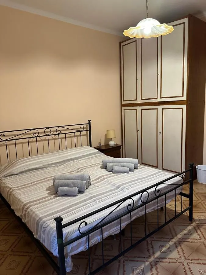Guest house Colour House Hotel Rome Italy